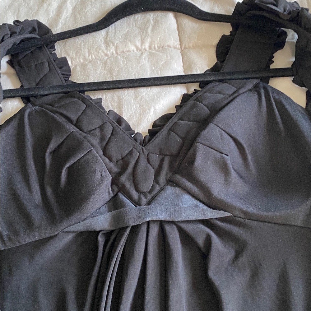 Maggy London Black Ruffled dress with built in bra - Picture 4 of 6